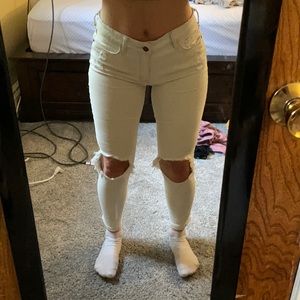 Abercrombie and Fitch Harper Low Rise Ankle Jeans